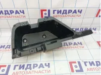 Ящик для инструментов левый Toyota Highlander 2 (XU40) 64742-48050