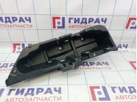 Ящик для инструментов правый Toyota Highlander 2 (XU40) 64741-48060