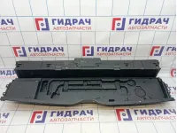 Ящик для инструментов Toyota Highlander 2 (XU40) 64993-48110