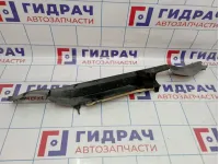 Пыльник переднего правого крыла Toyota Highlander 2 (XU40) 53807-48040