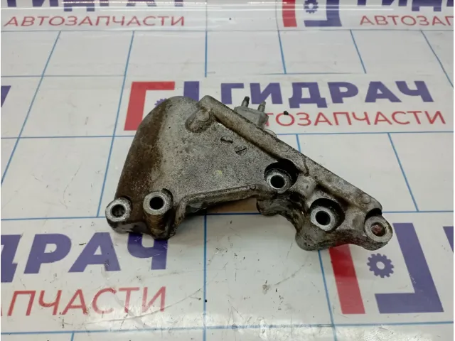 Кронштейн двигателя левый Toyota Highlander 2 (XU40) 12315-31091