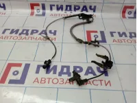 Датчик ABS передний правый Toyota Highlander 2 (XU40) 89542-48040