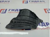 Пыльник переднего крыла правый Toyota Highlander 2 53736-33040.