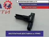 Расходомер воздуха Toyota Highlander 2 22204-0P010.