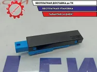 Антенна Toyota Highlander 2 89992-42020. Сломано крепление фишки.
