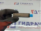 Антенна Toyota Highlander 2 89992-42020. Сломано крепление фишки.