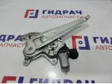 Стеклоподъемник задний правый Toyota Highlander 2 69803-42040.
