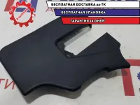 Накладка кронштейна сиденья правая Toyota Highlander 2 72137-48090-C0.