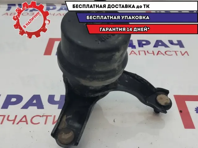Опора двигателя правая Toyota Highlander 2 12362-31060.