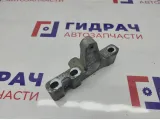 Кронштейн опоры двигателя правый Toyota Highlander 2 12313-31030.