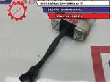 Ограничитель двери задней левой Toyota Highlander 2 68640-0E040.