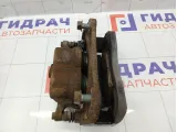 Суппорт тормозной передний левый Toyota Highlander 4775048110