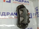 Суппорт тормозной передний левый Toyota Highlander 4775048110