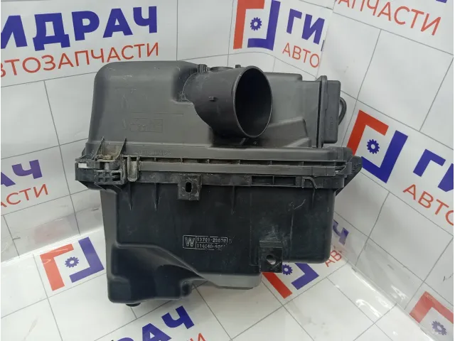 Корпус воздушного фильтра Toyota Highlander 1770031681