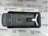 Подлокотник Toyota Highlander 5881048471