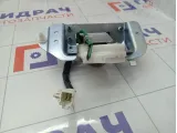 Замок багажника Toyota Highlander 6937048010