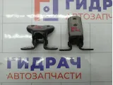 Петли двери передней левой Toyota Highlander 6872012151