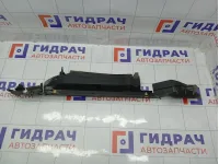 Накладка крыла переднего правого Toyota Highlander 5380748040