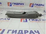 Обшивка стойки средней правой верхняя Toyota Highlander 7302333020