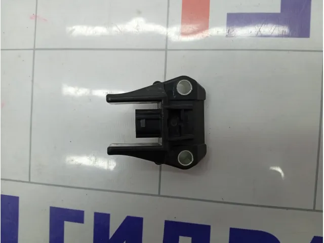 Датчик AIR BAG Toyota Highlander 8917330160