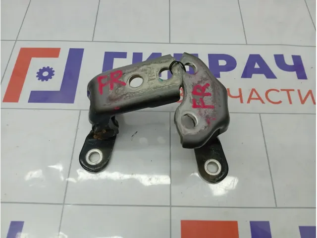 Петли двери передней правой Toyota Highlander 6871012151