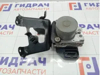 Блок ABS Toyota Highlander 4405048300