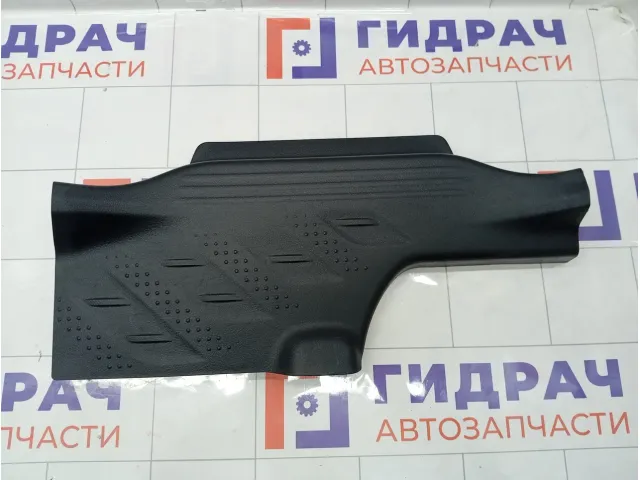 Накладка порога внутренняя задняя левая Toyota Highlander 6791848060