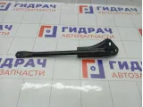 Усилитель пола Toyota Highlander 5750848020