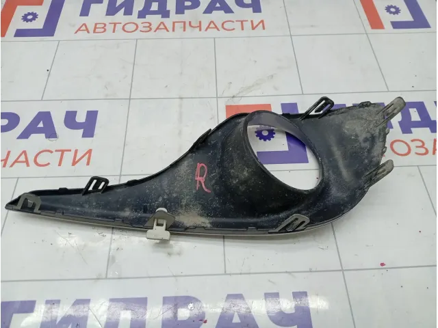 Рамка противотуманной фары левой Toyota Highlander 8148248110