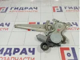Стеклоподъемник электрический задний левый Toyota Highlander 6980442040