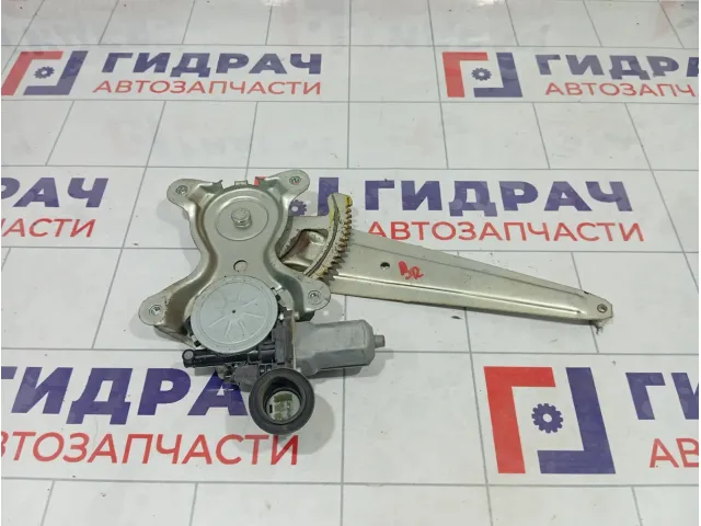 Стеклоподъемник электрический задний правый Toyota Highlander 6980342040