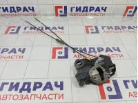 Замок двери передней левой Toyota Highlander 6904042241