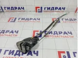 Замок двери задней левой Toyota Highlander 6906033120