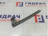 Направляющая стекла двери передней левой Toyota Highlander 6740448060