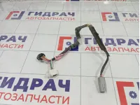 Проводка двери передней правой Toyota Highlander 8974648040