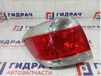 Фонарь задний левый Toyota Highlander 8156148280