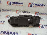 Бардачок багажника правый Toyota Highlander 6474148060