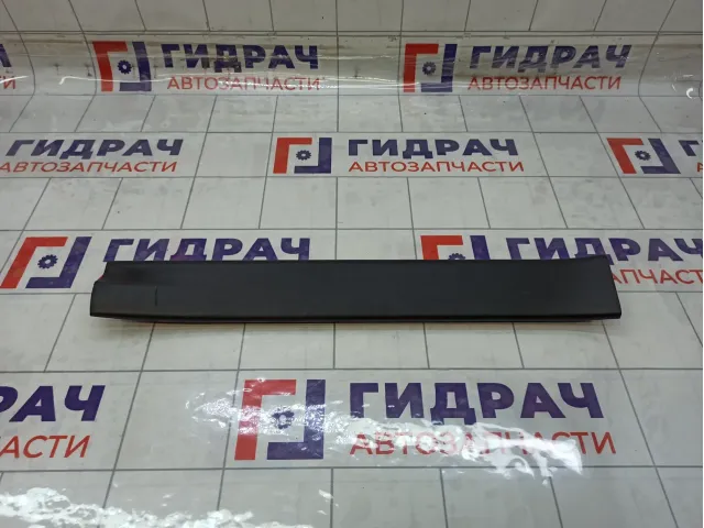 Накладка порога внутренняя передняя правая Toyota Highlander 6791348040C0