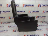 Подлокотник Toyota Highlander 5881048471C0