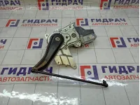 Механизм подъема крышки (двери) багажника Toyota Highlander 8500749018
