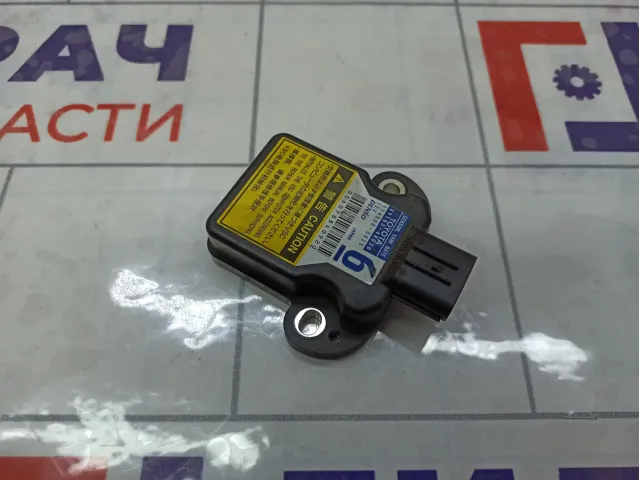 Датчик ускорения Toyota Highlander 8918348030