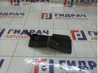 Брызговик задний правый Toyota Highlander 5857848010