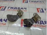 Петли крышки (двери) багажника Toyota Highlander