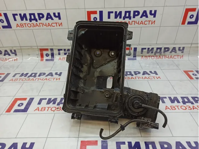 Корпус воздушного фильтра Toyota Highlander 1770031682