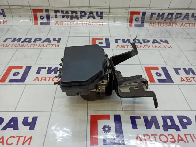 Блок ABS Toyota Highlander 4405048300