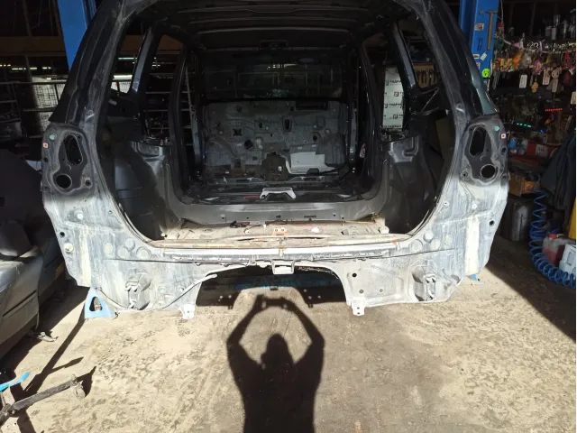 Панель задняя Toyota Highlander