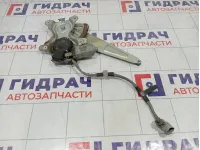 Стеклоподъемник электрический задний правый Toyota Land Cruiser (J100) 69803-60060