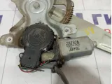Стеклоподъемник электрический задний правый Toyota Land Cruiser (J100) 69803-60060