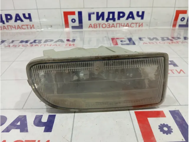 Фара противотуманная правая Toyota Land Cruiser (J100) 81210-60111