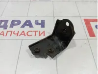 Кронштейн радиатора Toyota Land Cruiser (J100) 16582-50010